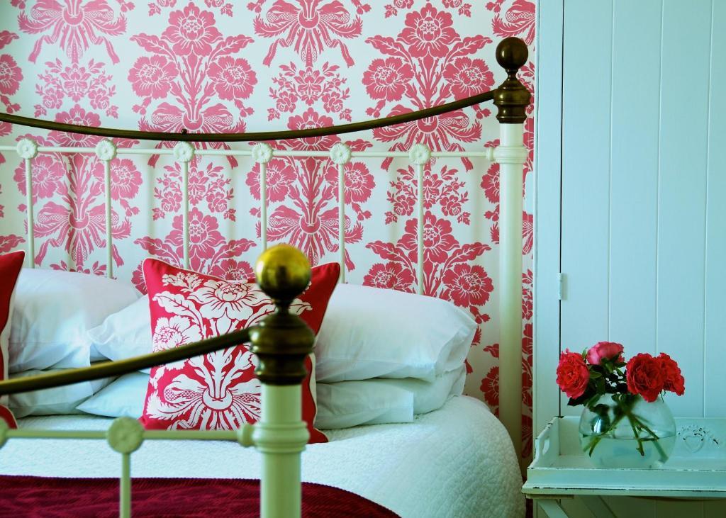 Onefifty Bed & Breakfast คาวส์ ภายนอก รูปภาพ